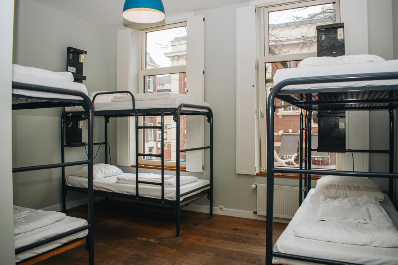 King Kong Hostel Роттердам Экстерьер фото