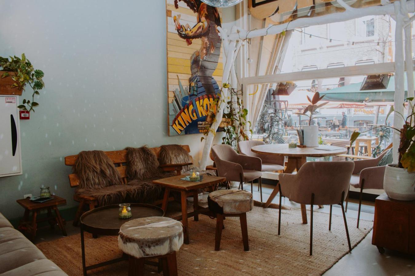 King Kong Hostel Роттердам Экстерьер фото